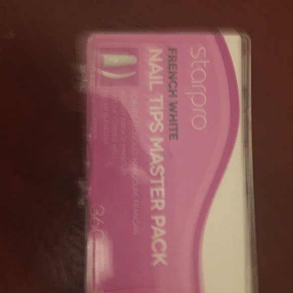 Professional nail tips - Picture 2 of 5